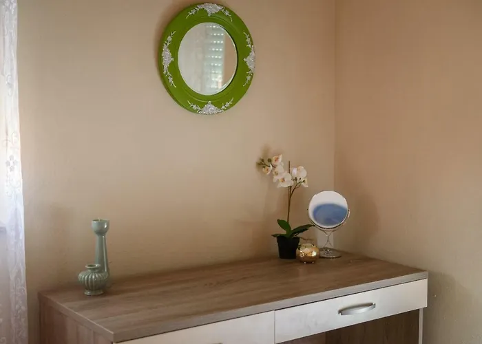 Maras Apartman *