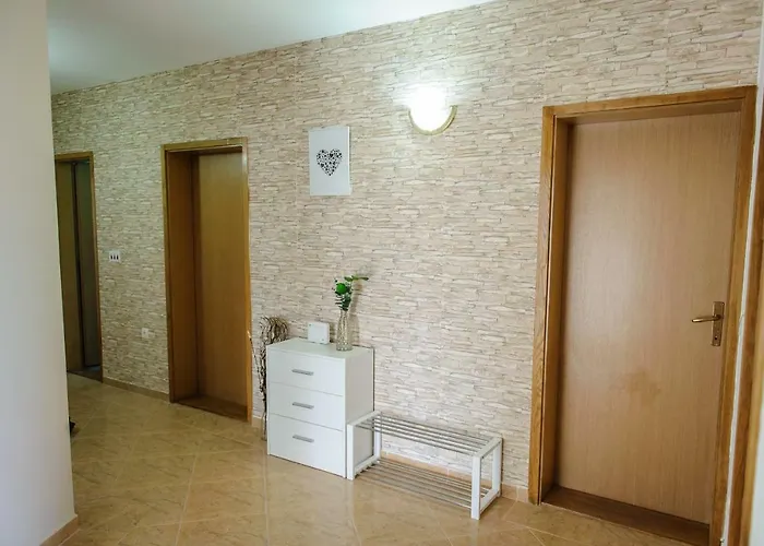 Maras * Zára
