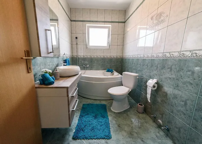 Apartman Maras *