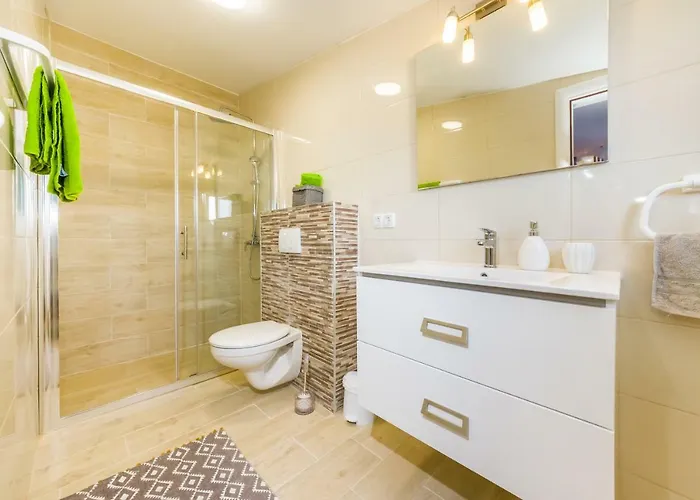 Apartman Maras *