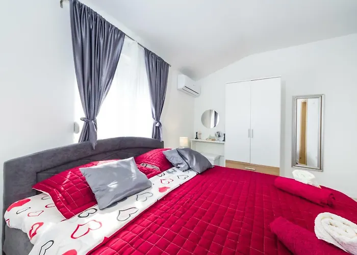 Maras Apartman Zára
