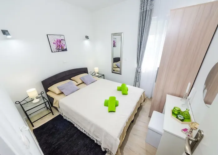 Maras Apartman *