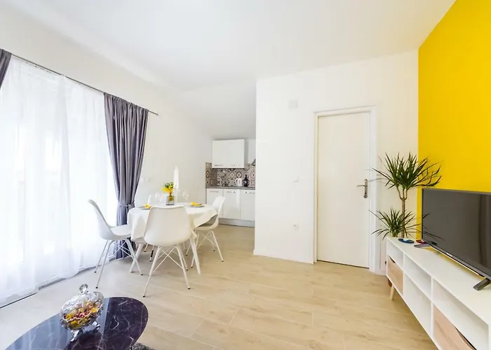Maras Apartman Zára