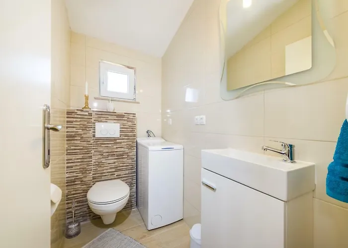 Maras Apartman